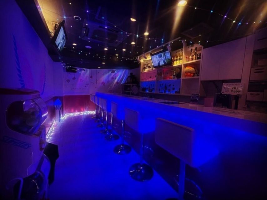 新宿駅から一番近いガールズバー✨24時間営業💞時給5,000円～😻系列店も3月下旬に新オープン🌱