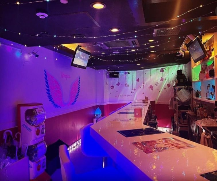 新宿駅から一番近いガールズバー✨24時間営業💞時給5,000円～😻系列店も3月下旬に新オープン🌱