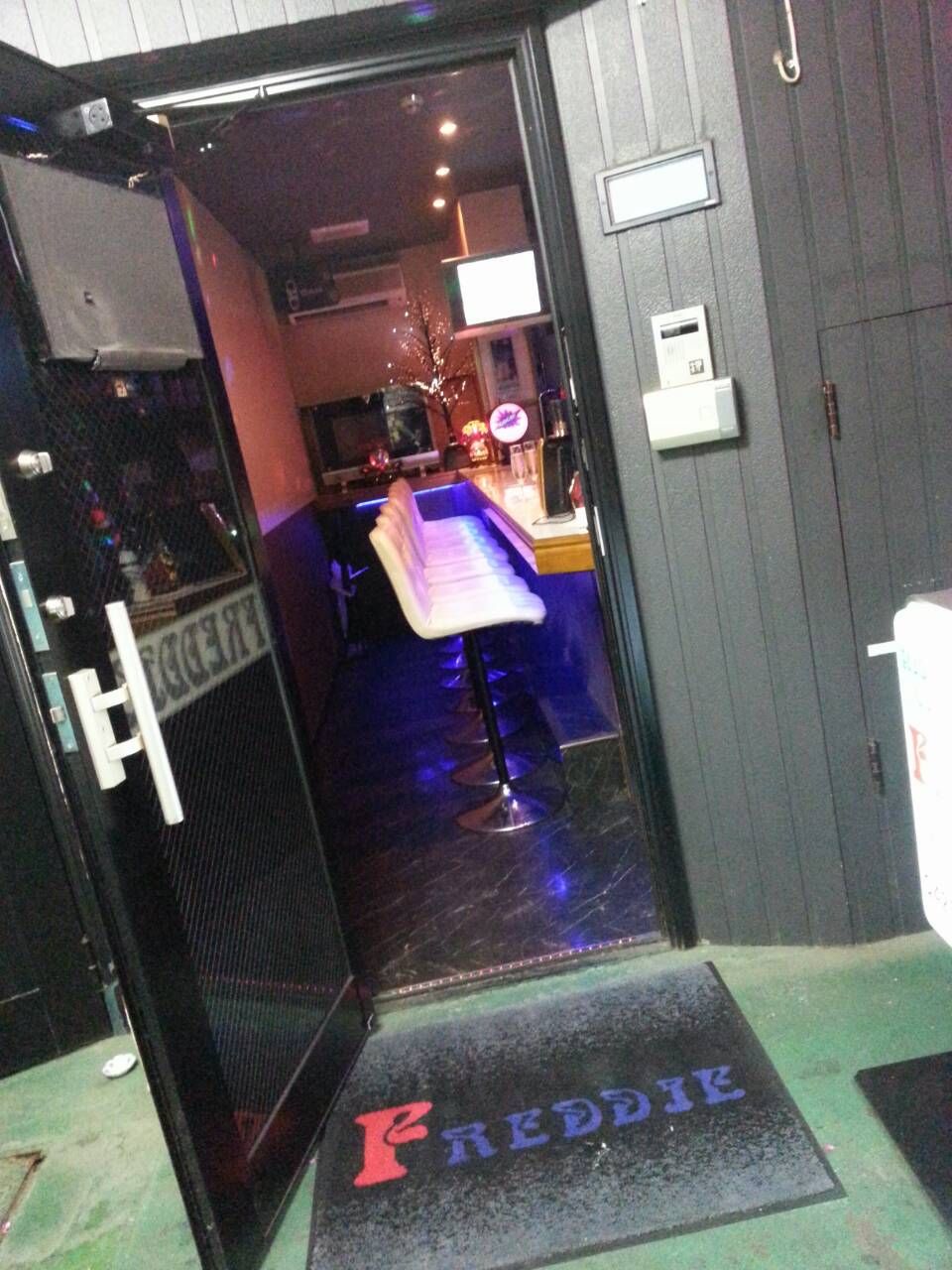 🌟限定入店特典10,000円プレゼント🌟時給5000円～！全額日払いOK😂私服で勤務出来る❗️